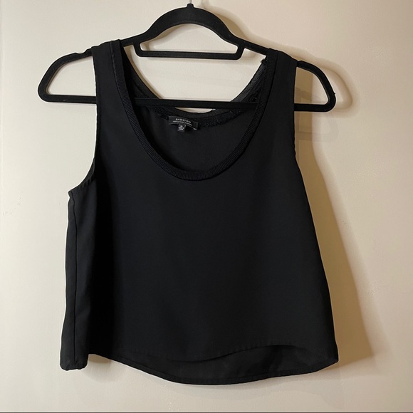 Aritzia BABATON Black Crop Top - Picture 1 of 4